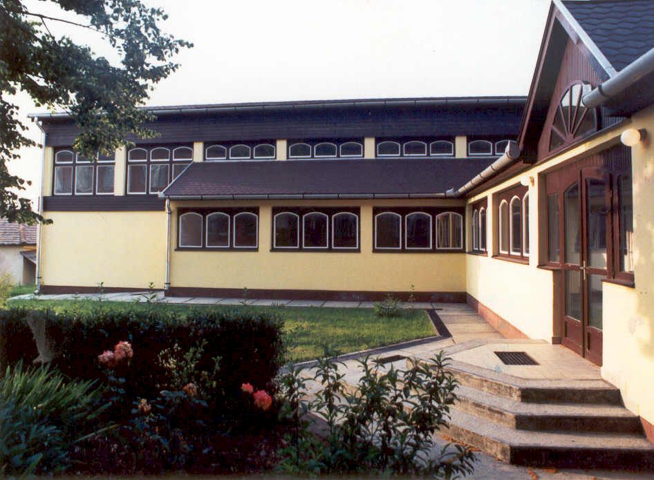 R�zsaszentm�rton